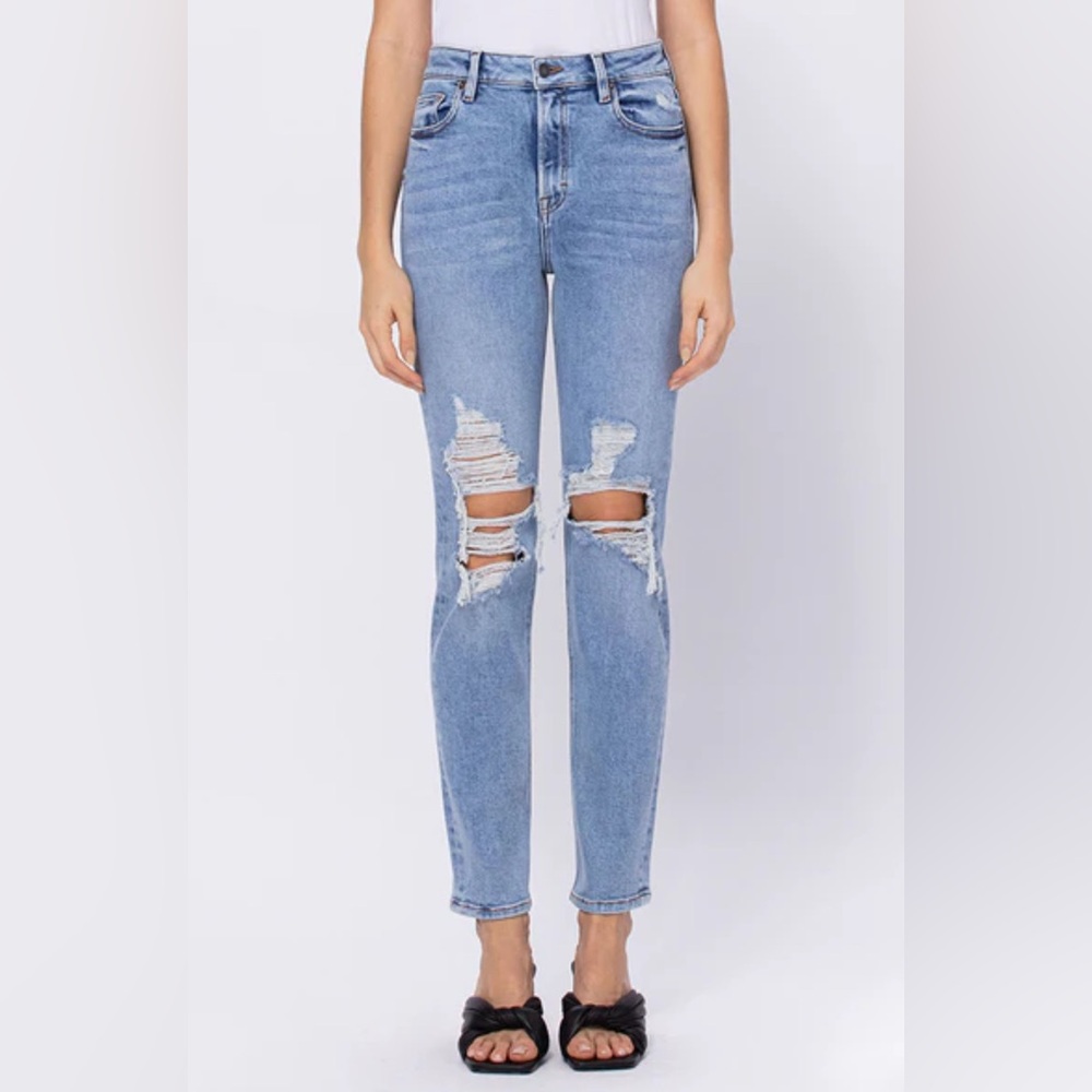 NWT HIDDEN LOS ANGELES Women ZOEY MOM JEAN Distressed Size 27 Cotton HD1353M-LT